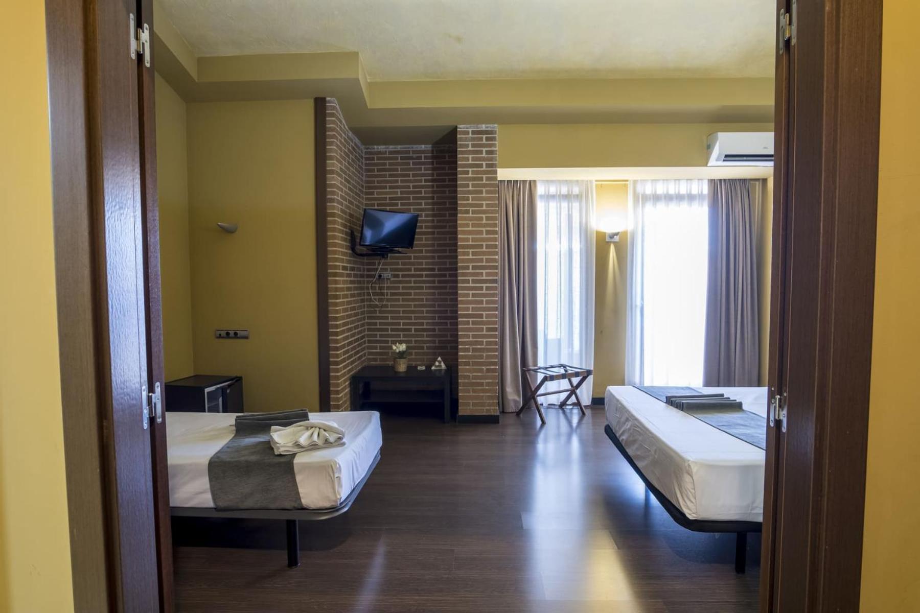 Hotel Alda Castillo De Olite Exterior photo